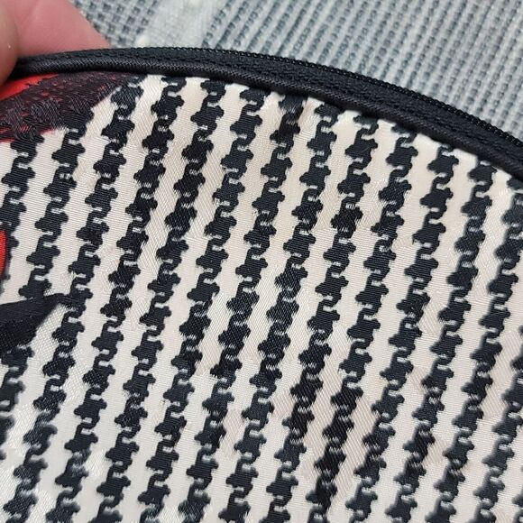 CHRISTIAN DIOR Vintage 90s Houndstooth And Ribbon Print Cosmetic Bags - Picture 16 of 16